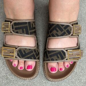 Newest Fendi 2024 slides has wear